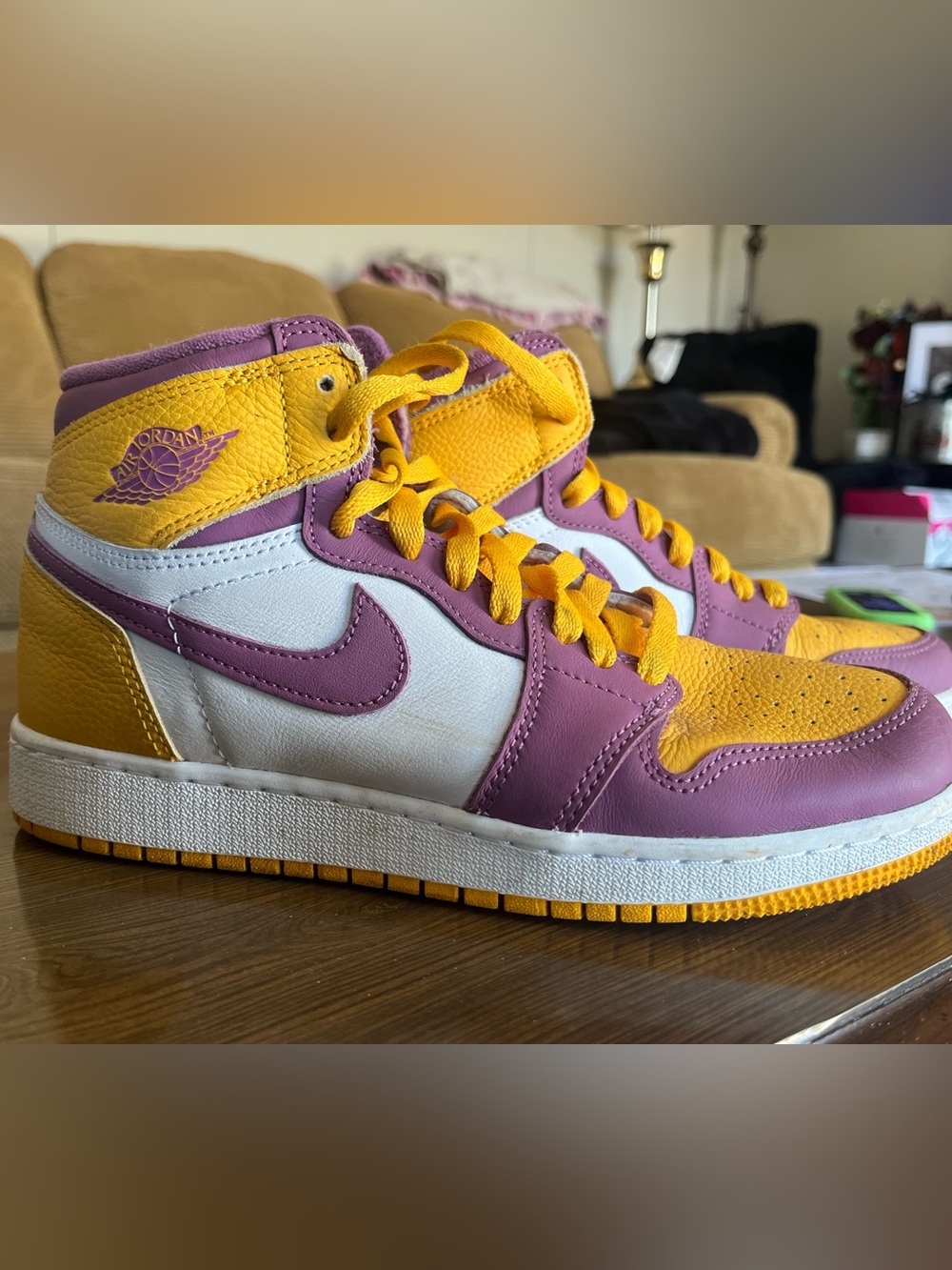 Jordan Kids High-Top Sneakers in Purple, Yellow and White